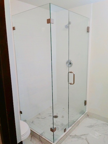 Glass shower